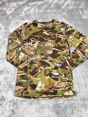 Under Armour Men's Camouflage Long Sleeve Heat Gear